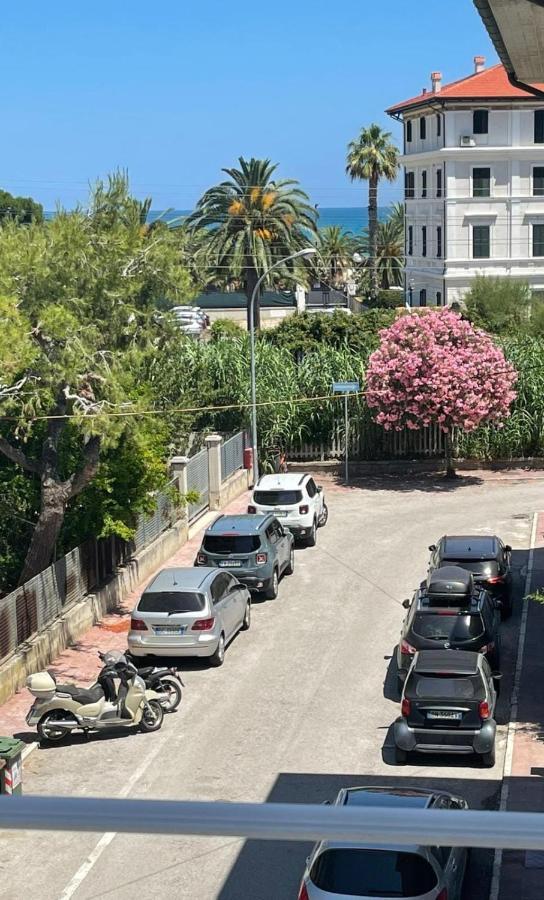 Da Cate - Appartamento Al Mare Grottammare Zewnętrze zdjęcie